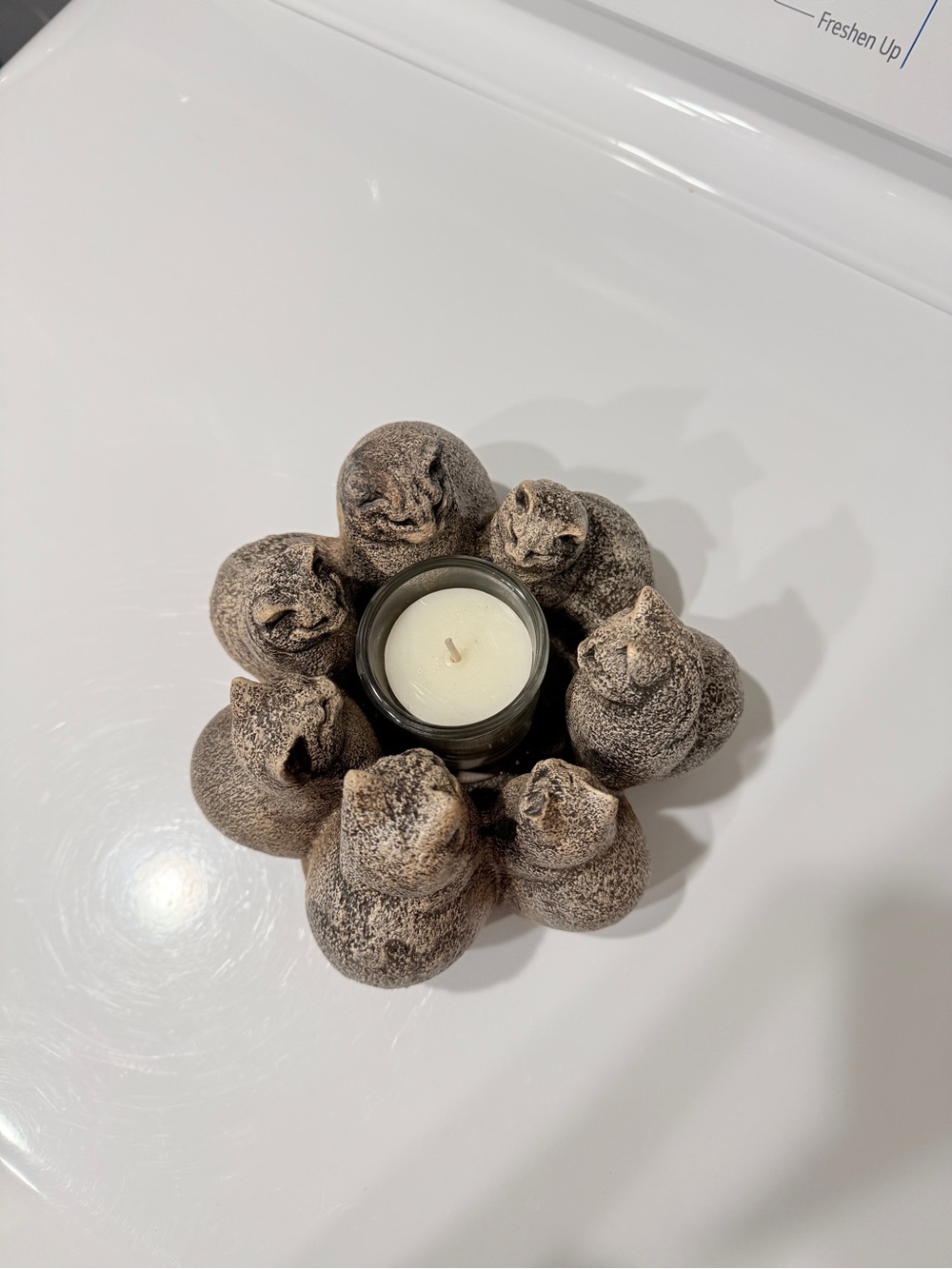Original Windstone Editions Circle of Cats Candle Lamp, Sculpted by Melody Peña. - Picture 9 of 17
